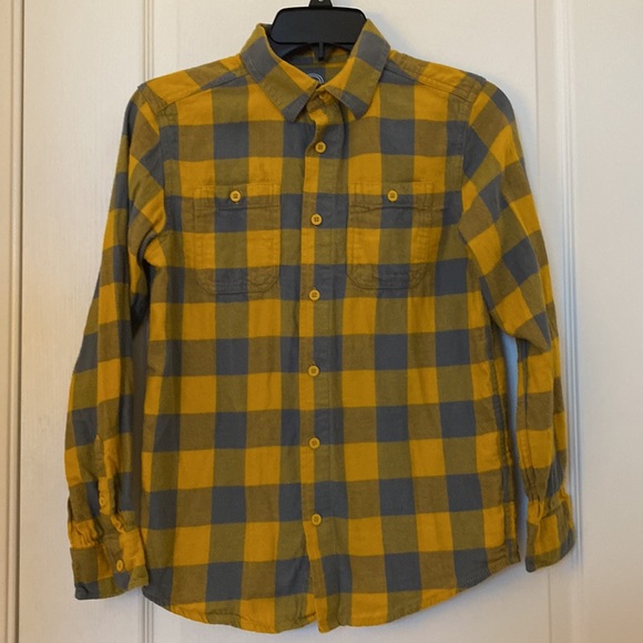 Bundle of 2 flannel shirts! - Picture 3 of 11